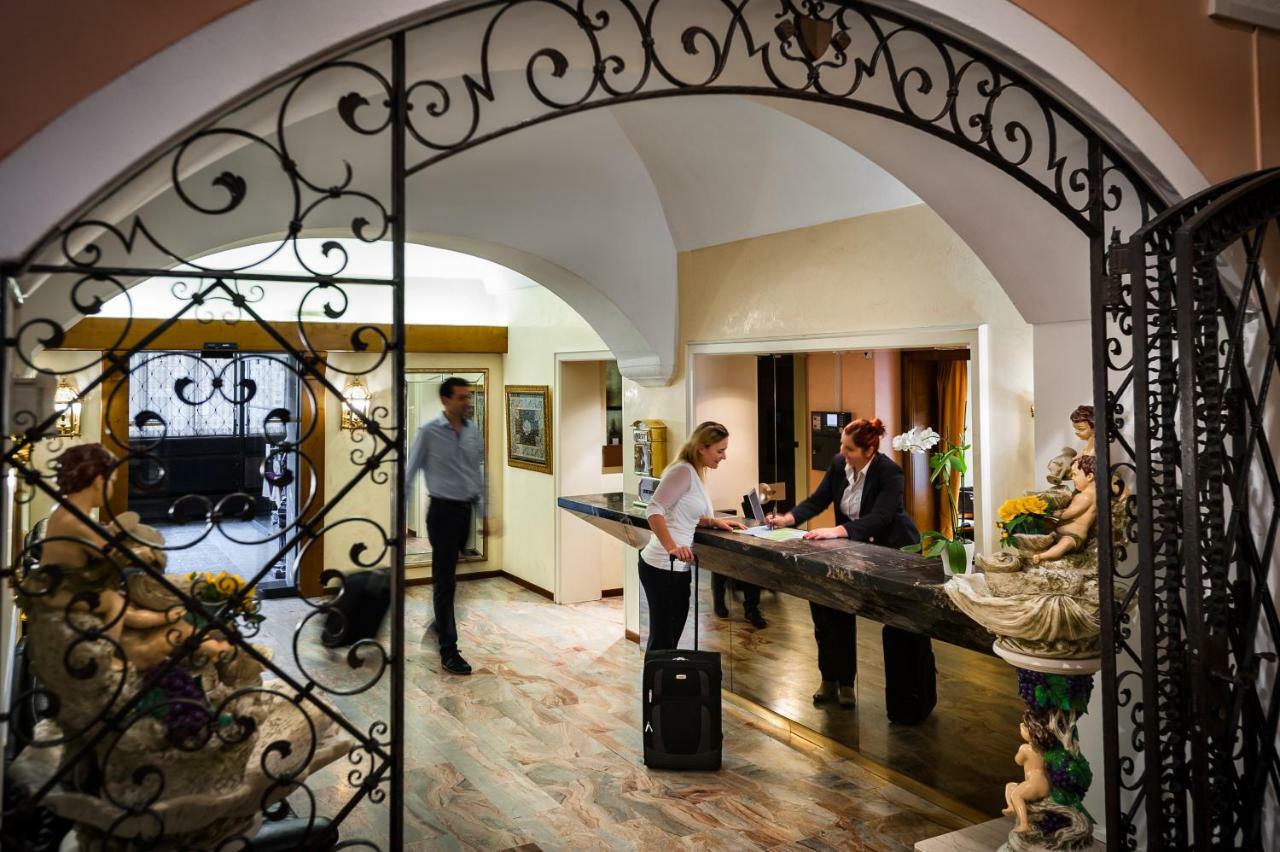 Residenze Dell'Angelo Locarno Exterior foto