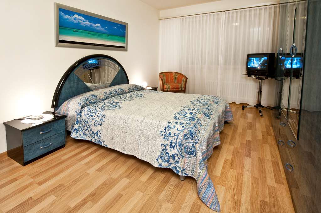 Residenze Dell'Angelo Locarno Quarto foto